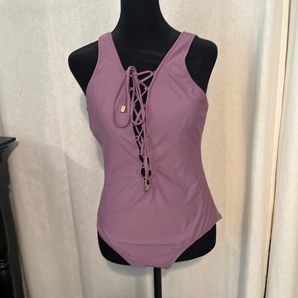 One piece swimsuit